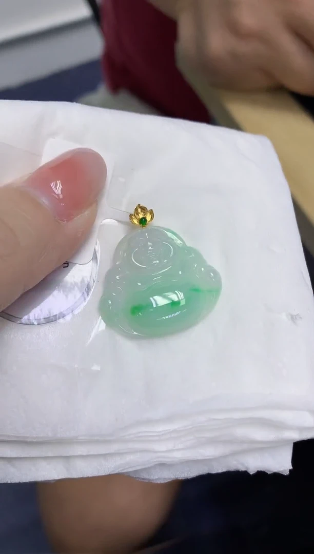 颈饰18K金镶嵌翡翠天然缅甸翡翠A货百元以上9元证书费自理