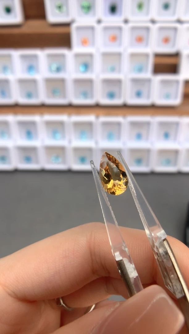未镶嵌裸石定制绿柱石2.09ct 12051