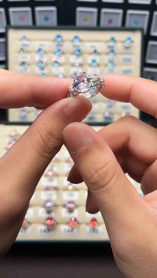 银S925镶嵌戒指绿柱石（摩根石）0002