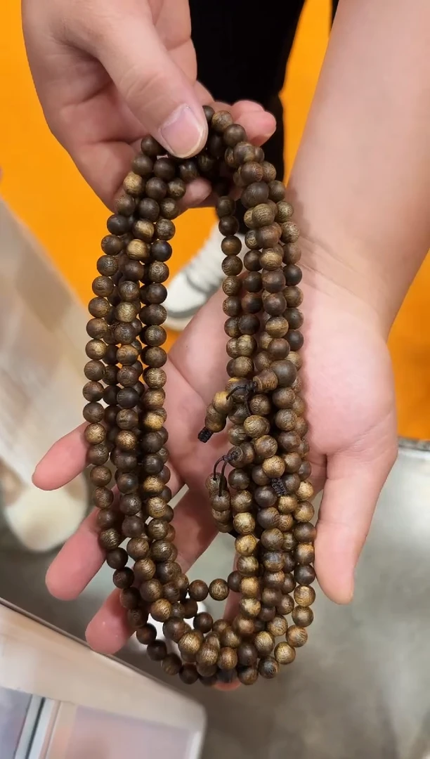 沉香手串海南天然老白棋母树料0.8圆珠多圈多样性发其一