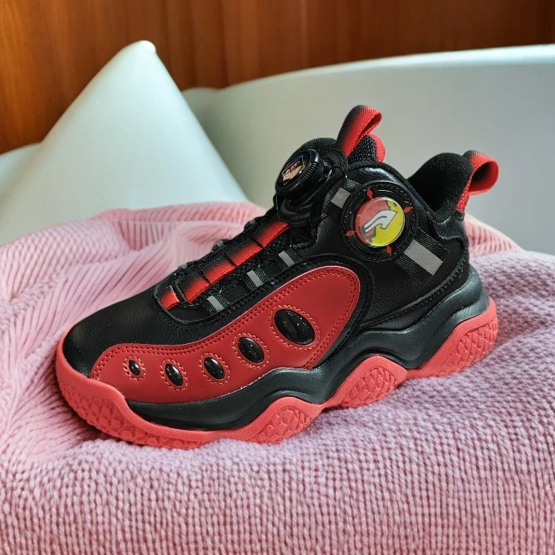 永舒适柔软皮面加绒运动鞋3338