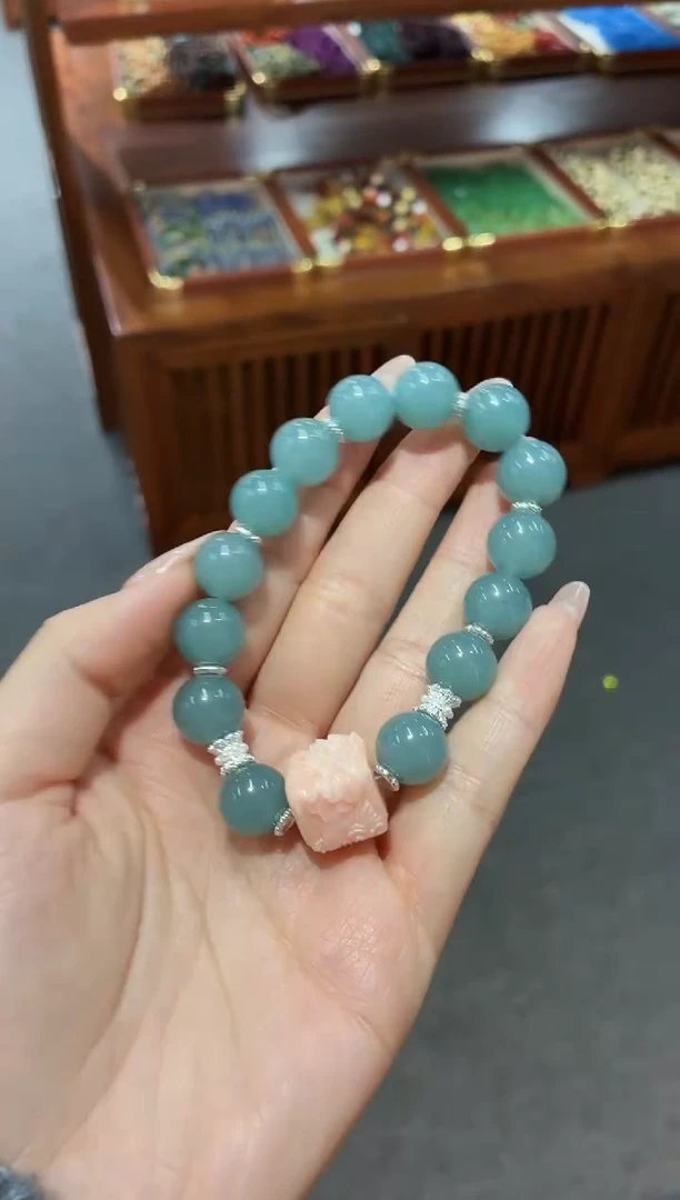 【慧慧甄选】高端轻奢手链多样性发货YL2914S