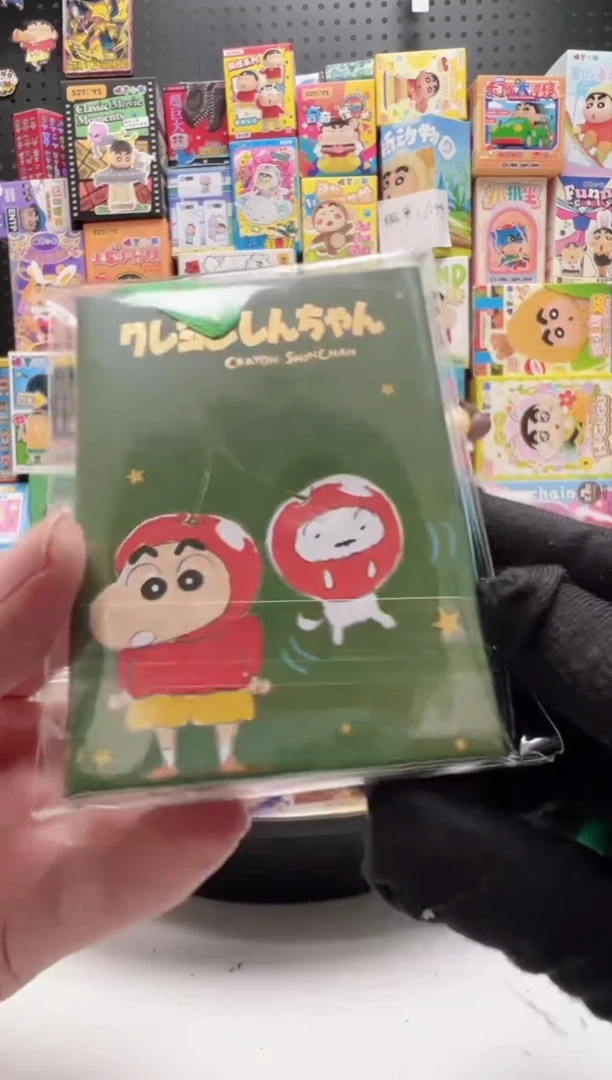 漫画书冰箱贴苹果