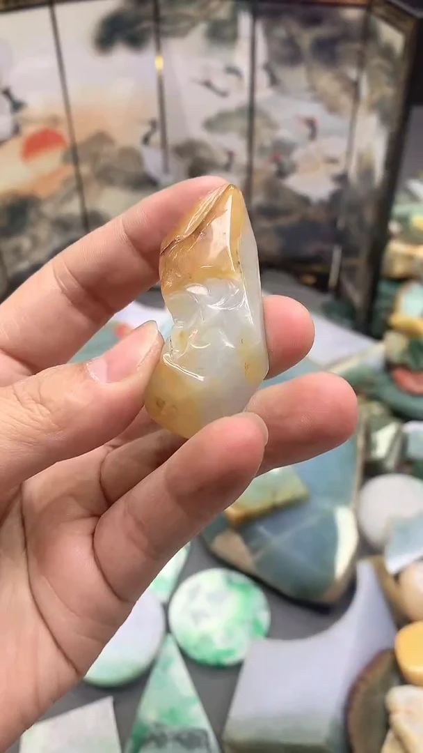 【闪购商品】翡翠耳饰未镶嵌天然翡翠A货