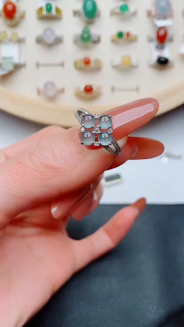 银S925镶嵌戒指翡翠...