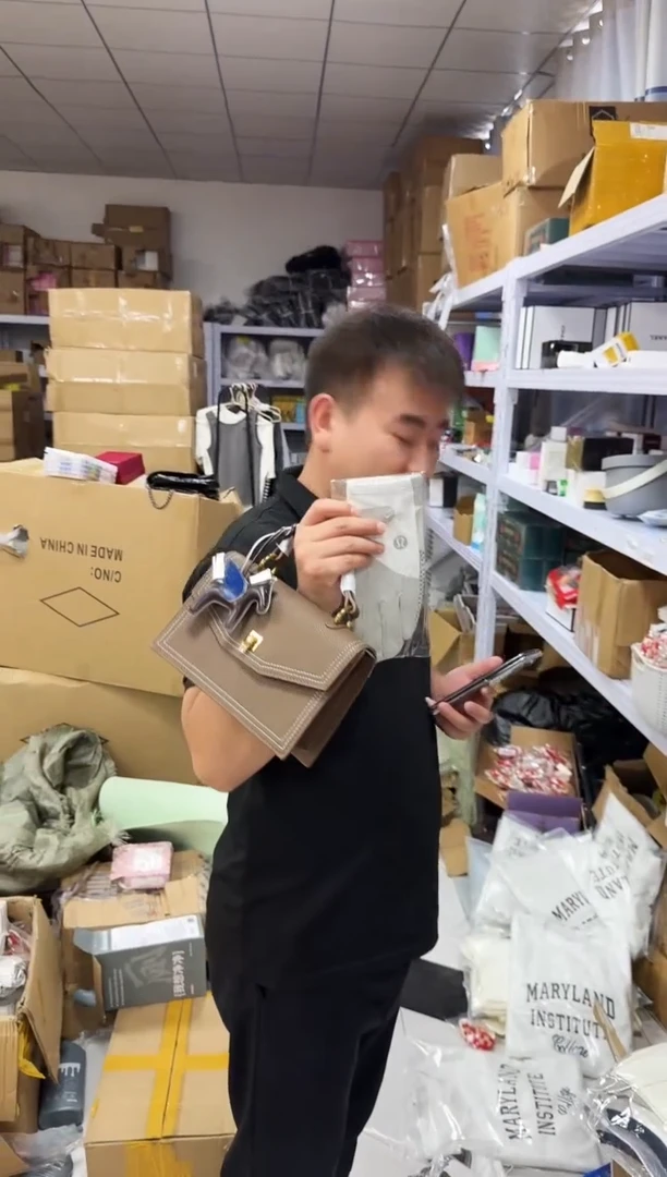 牦牛剖层皮革琪老板女包6号店超好看发图片款