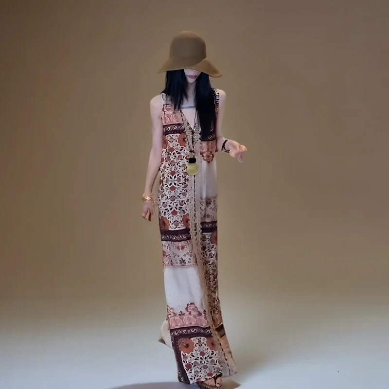 夏季绝美裙子法式高级感度假风印花无袖连衣裙小众不撞款大方得体