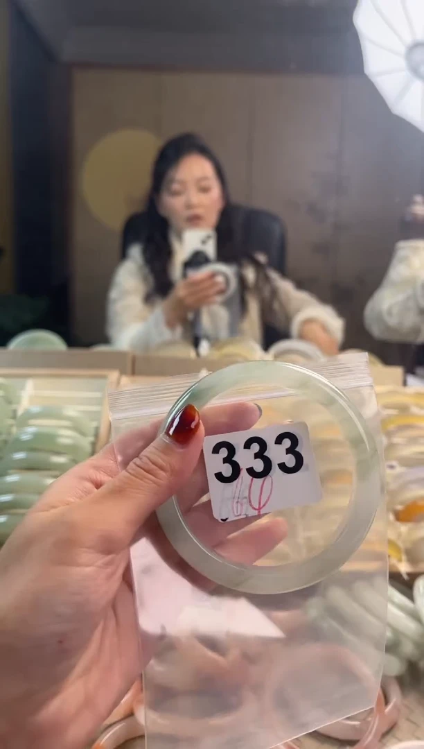 手镯玛瑙/玉髓未镶嵌333天山翠默认微抠