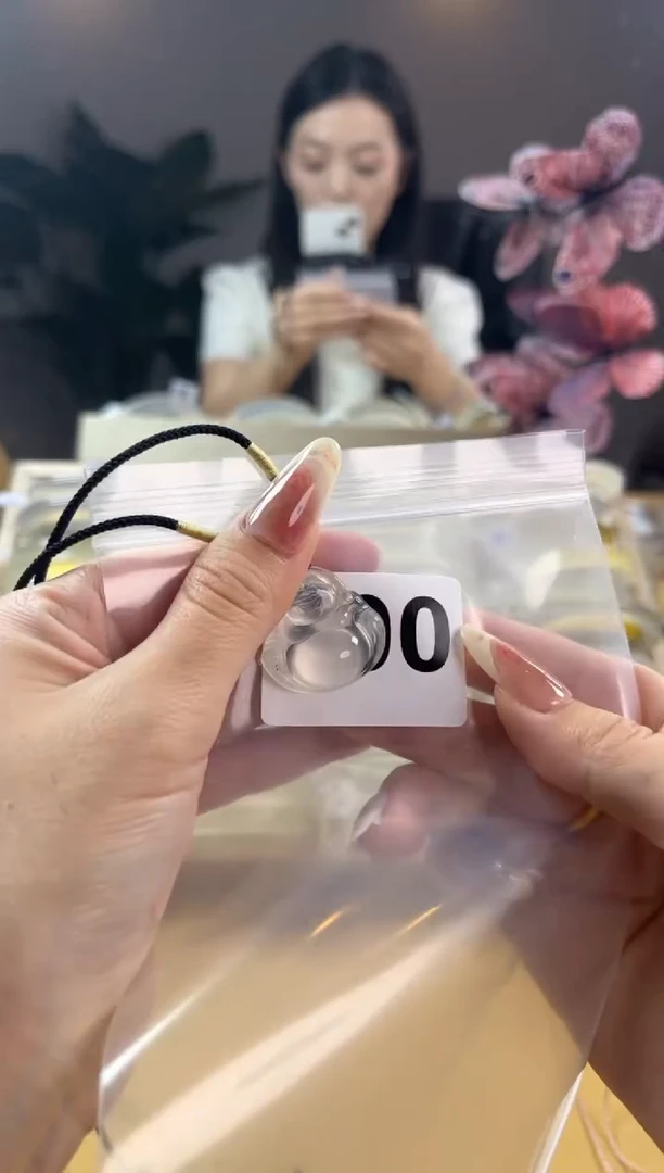 玛瑙/玉髓手镯未镶嵌700