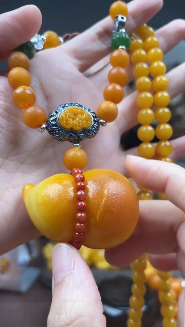 琥珀未镶嵌珠宝奇石首饰 假1赔4 （多样性发货1件