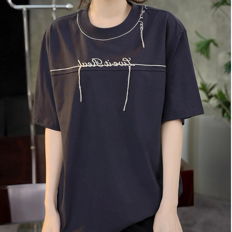 izzue【飘】潮流短袖休闲T恤宽松阔版透气刺绣男女同款EQS2110BKX