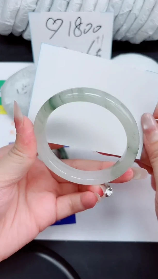 石英质玉手镯未镶嵌17-58.2