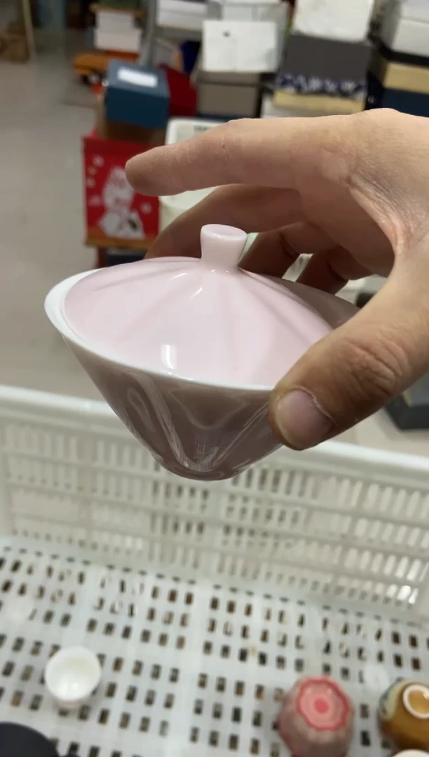 无运费险有瑕疵的摄影的产品有使用过的痕迹有点脏介意勿拍
