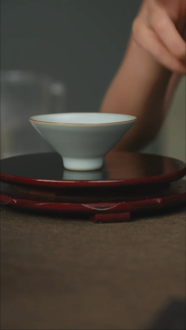 微微瑕  小斗笠栈 无底款