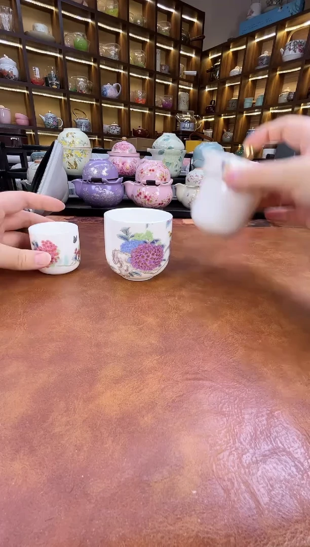 羊脂玉瓷紫色绣球花2杯旅行套装