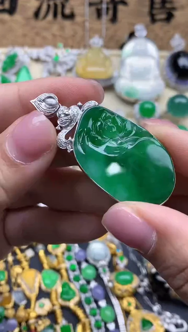 【闪购商品】翡翠颈饰18K金镶嵌378-中国好珍宝