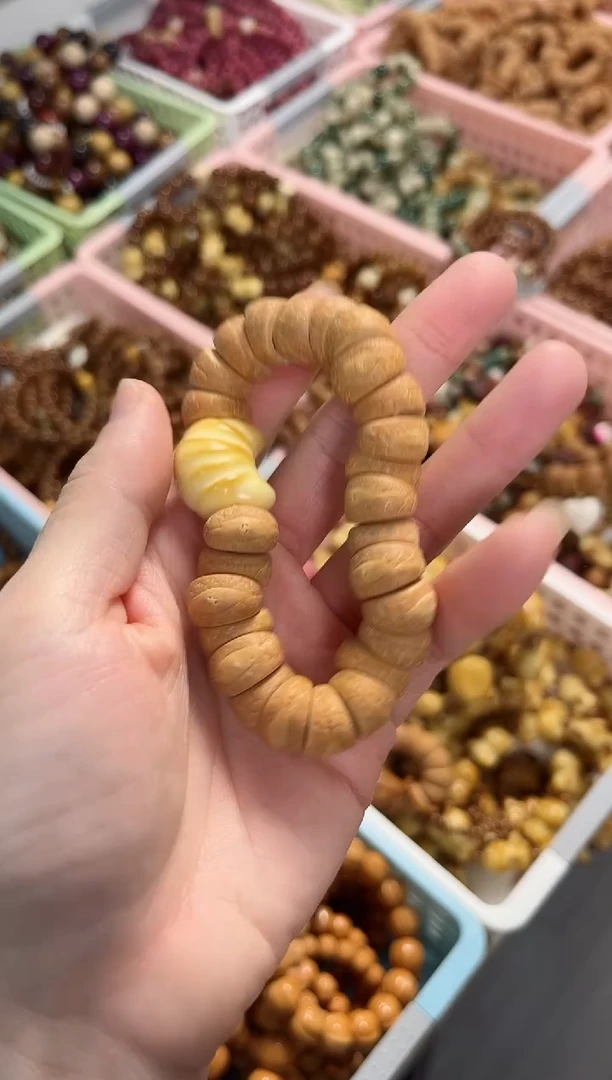 【闪购商品】菩提根/象牙果手串凤眼大肠牛角包手串