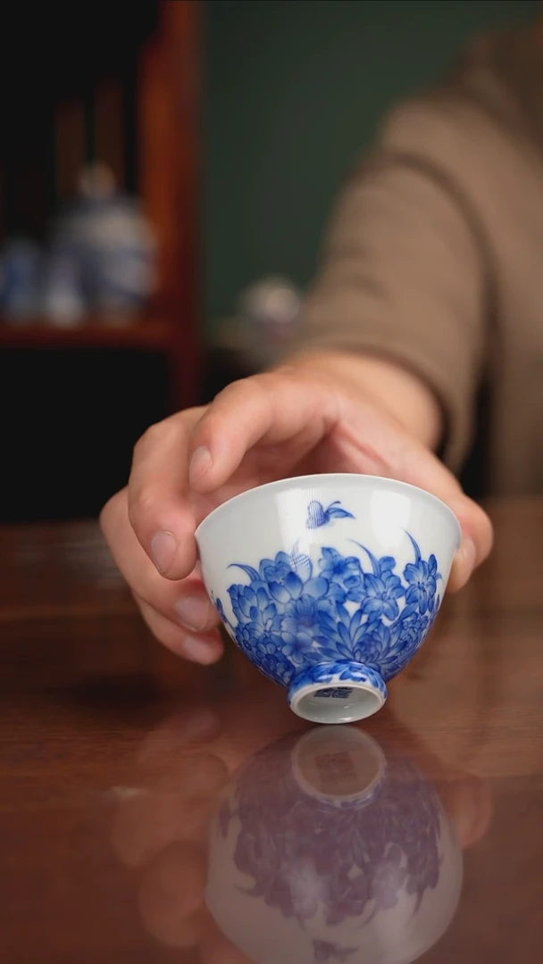 晓月窑青花蝶恋花