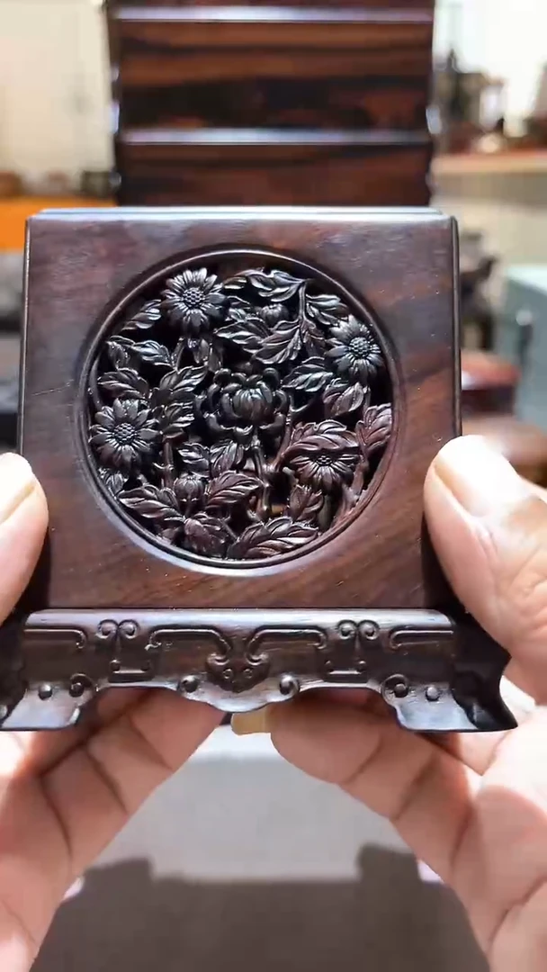 木梦****J精品木雕盒精工细作