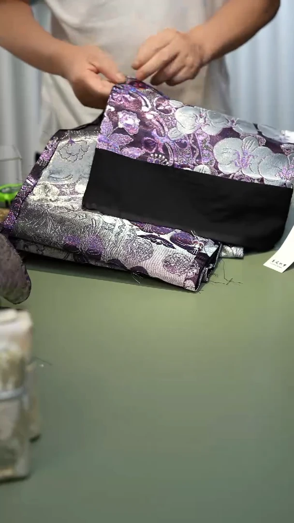 牛皮（革）木****心国风定制丝巾包孤品
