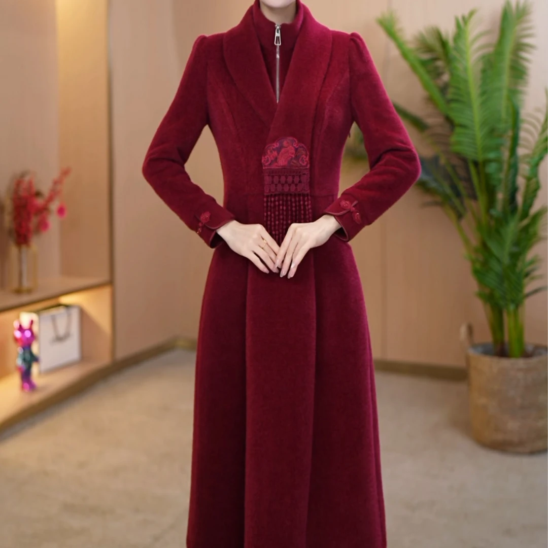 【宸紫女装】24232冬季穿搭连衣裙女新款精致女人收腰中长款裙子