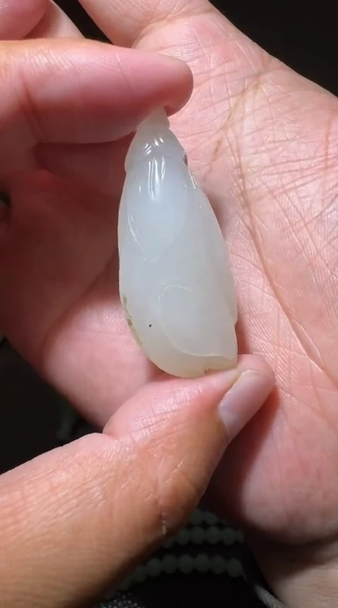 未镶嵌和田玉挂件和田玉