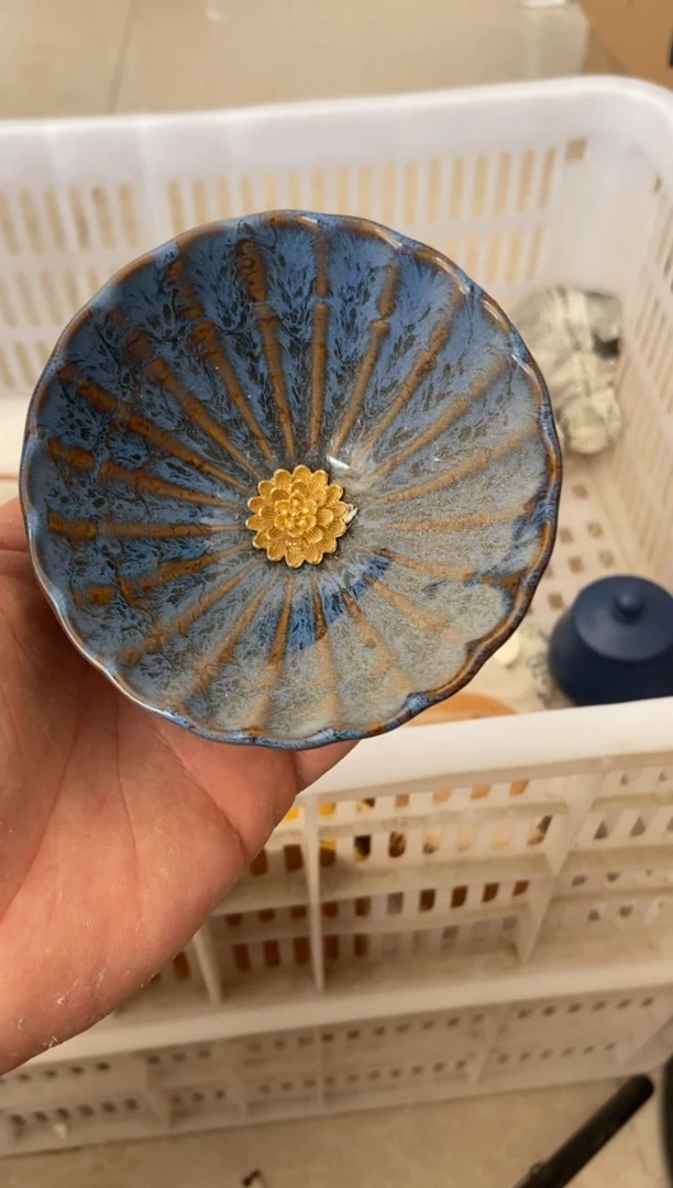 杯无运费险有瑕疵的摄影的产品有使用过的痕迹有点脏介意勿拍