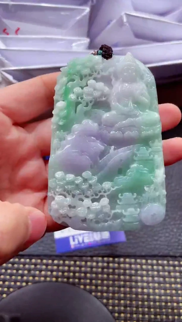 18K金镶嵌挂件翡翠1118888