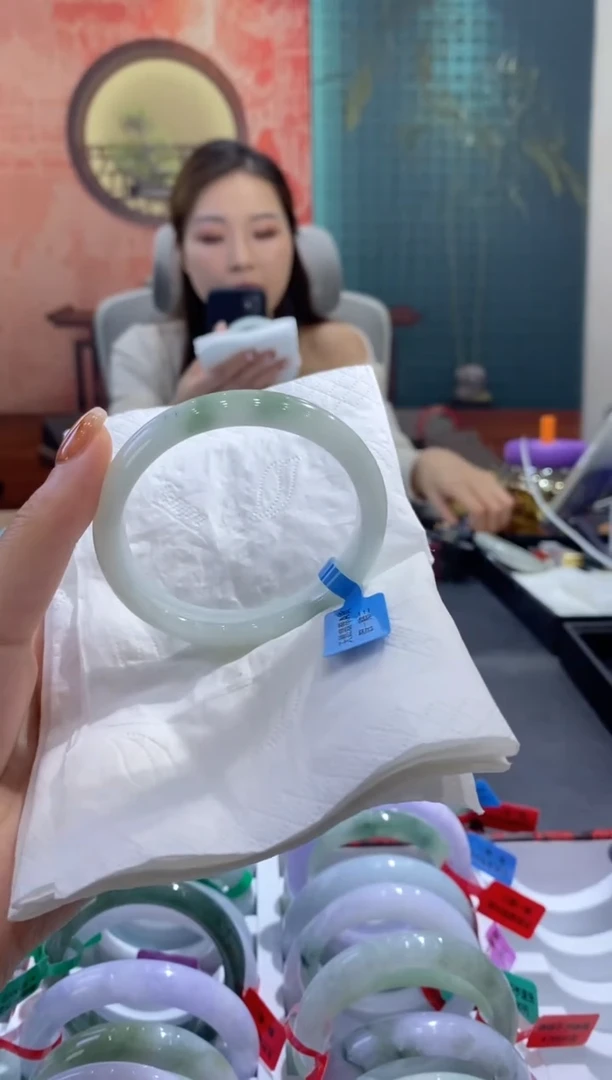 未镶嵌手镯翡翠0041504