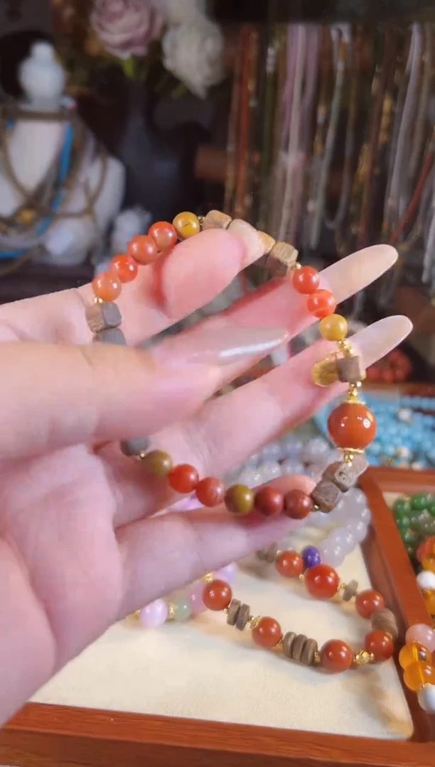 【闪购商品】南红玛瑙手链未镶嵌多样性发货其一