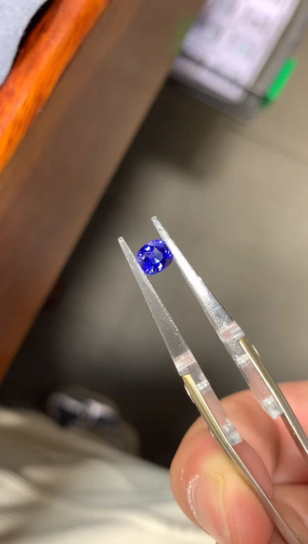 裸石蓝宝石1.03ct GUILD88654