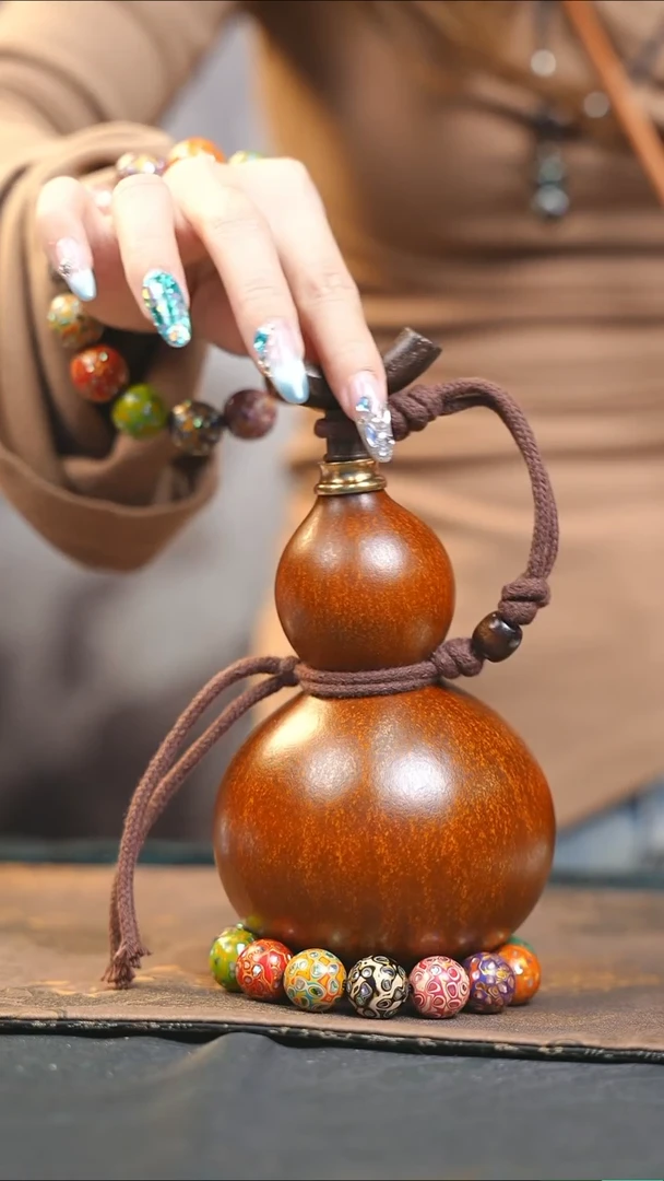 【闪购商品】WD127大漆酒葫芦不包手串及旋转底座