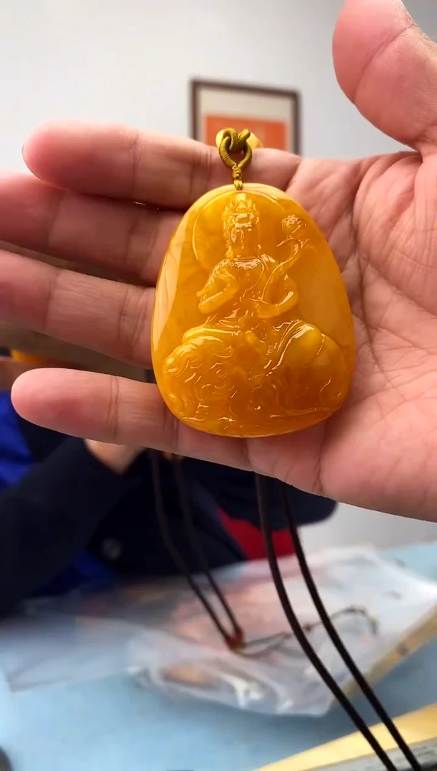 未镶嵌蜜蜡珠宝奇石假一罚十，微瑕普贤发一件023