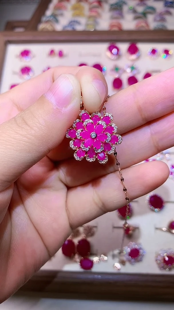 【闪购商品】红宝石颈饰银S925镶嵌000