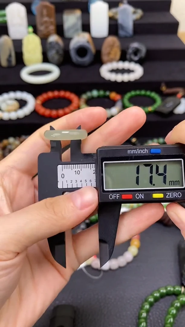 未镶嵌和田玉挂件戒圈