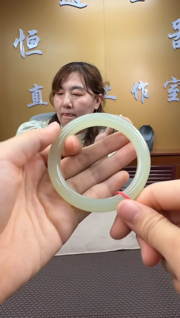 和田玉未镶嵌颈饰手镯57