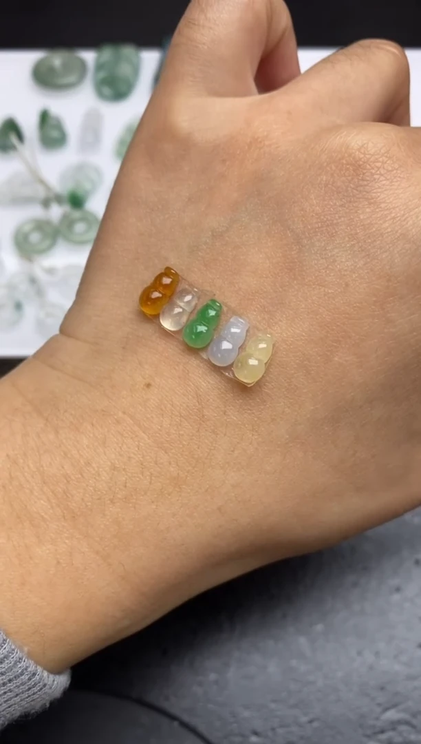 【闪购商品】定制翡翠未镶嵌翡翠毛货~