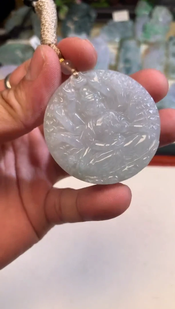 翡翠未镶嵌颈饰4/21/098