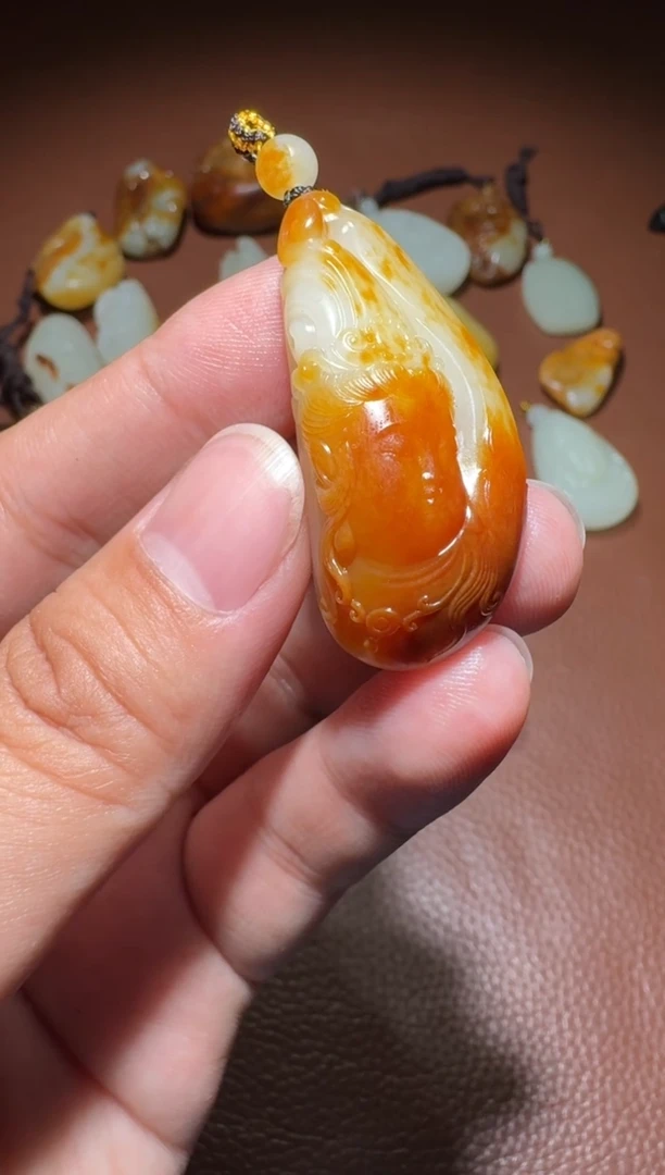 未镶嵌和田玉挂件周*和田玉