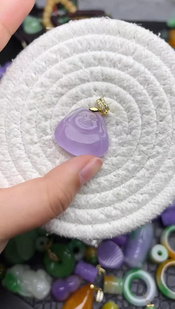 颈饰未镶嵌翡翠缅甸翡翠吊坠