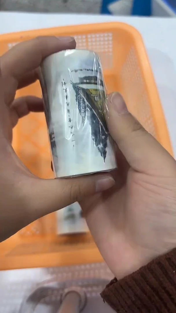 8-97 一窗冬雪  和纸一卷