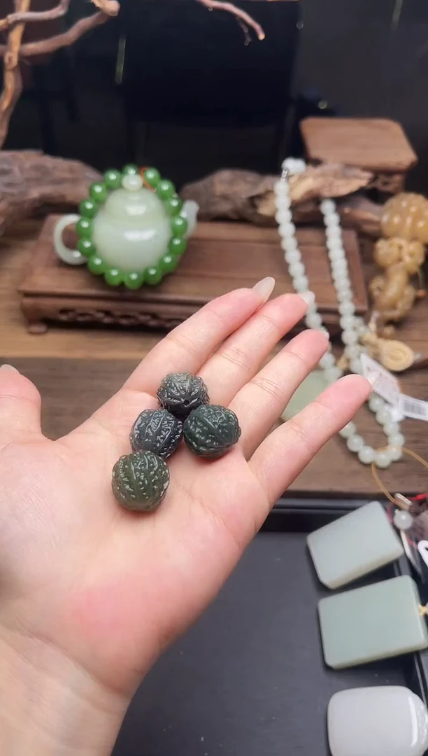 未镶嵌和田玉珠宝半成品多产地核桃单珠  多样性发一