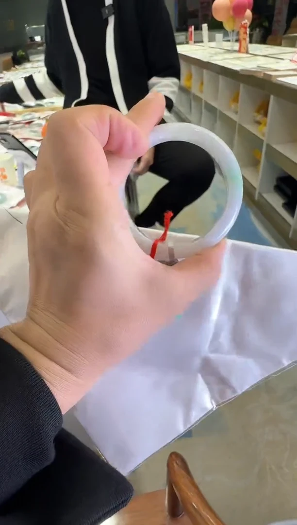 【闪购商品】定制翡翠手镯未镶嵌多样性发一SZ011