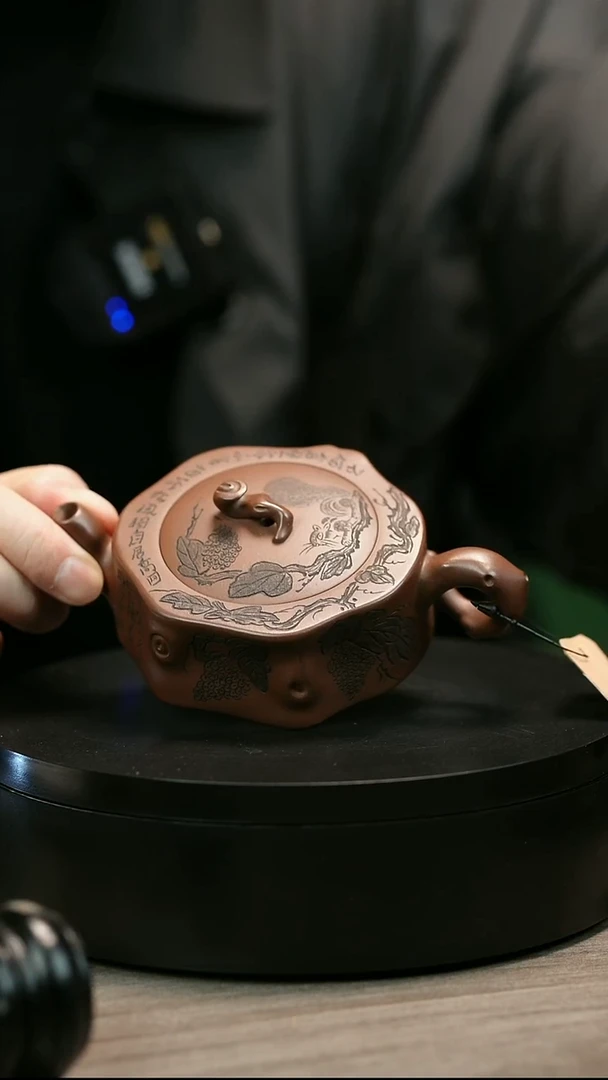 茶壶紫砂温***风H1460赵信军扁松桩