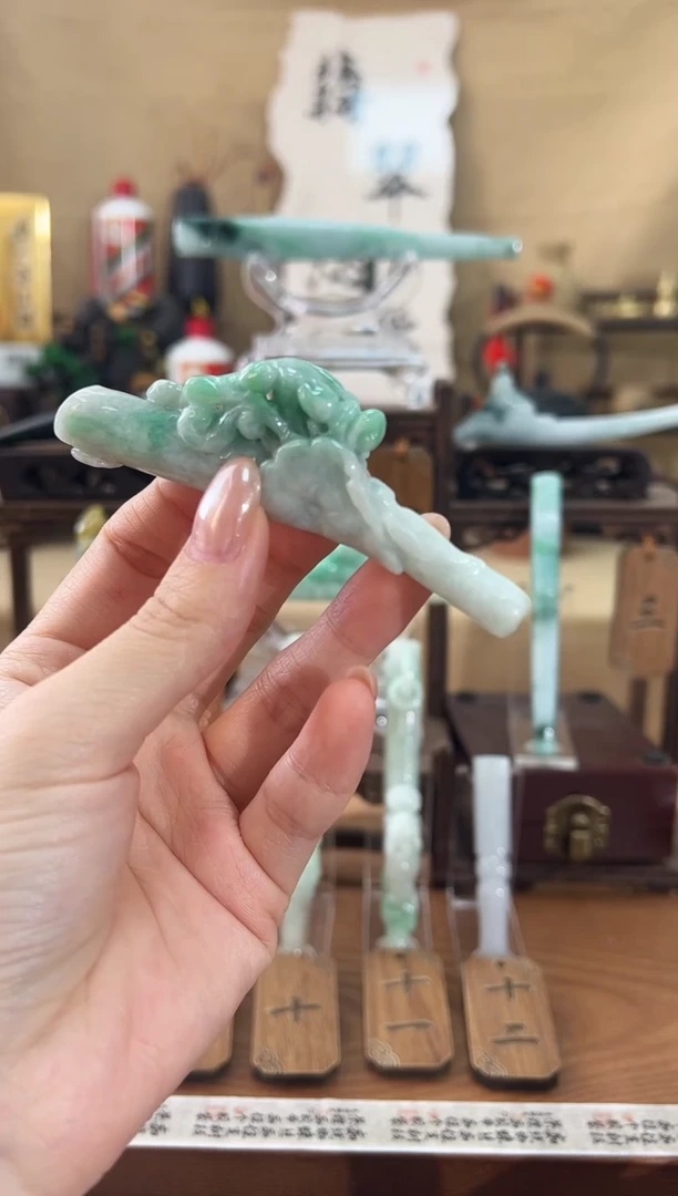 天然缅甸A货翡翠过滤烟嘴