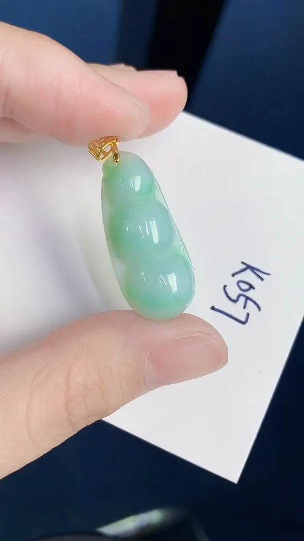颈饰未镶嵌翡翠天然翡翠缅甸A货