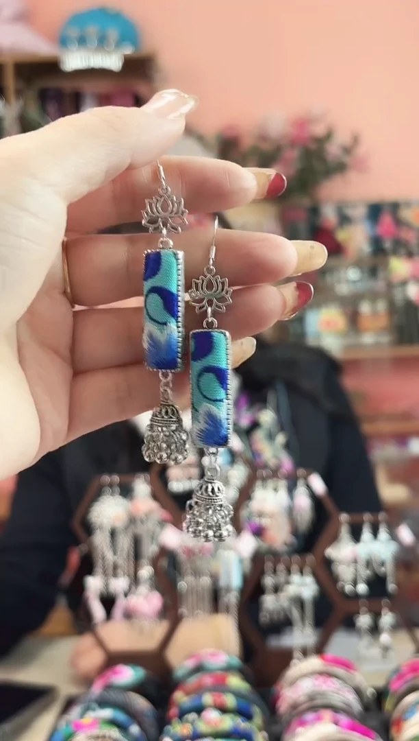 艺枝独绣手工饰品75