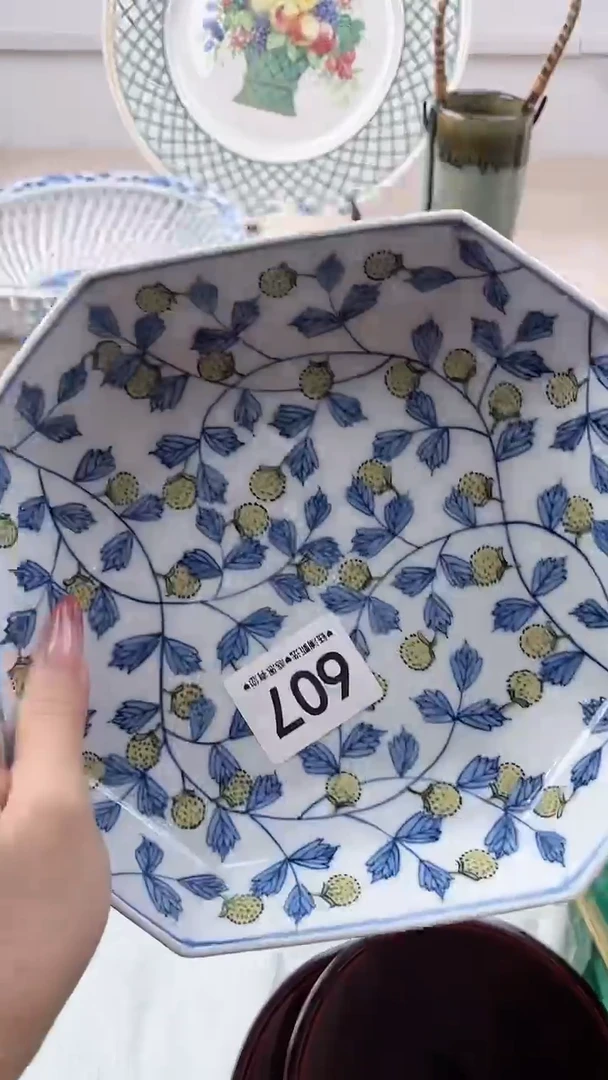 瓷片小*鲨607，，，，，，，，