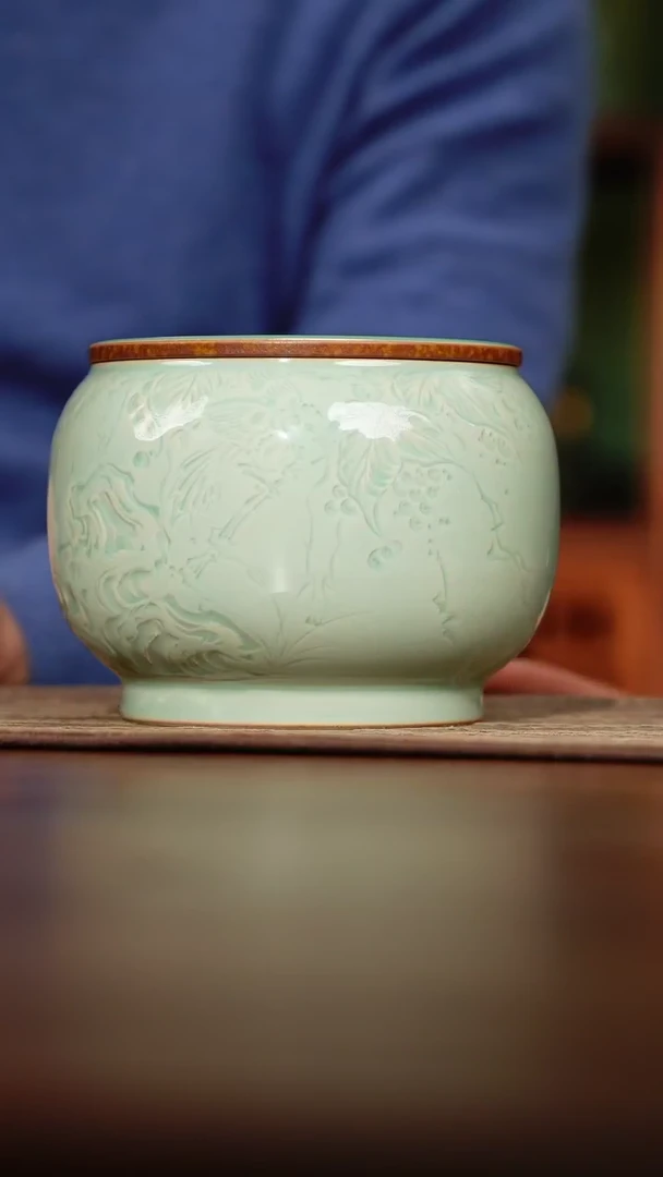 【闪购商品】67-1带盖钵型建水（）