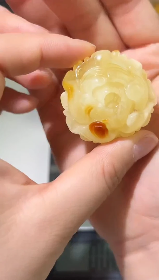 裸石琥珀未镶嵌琥珀蜜蜡吊坠